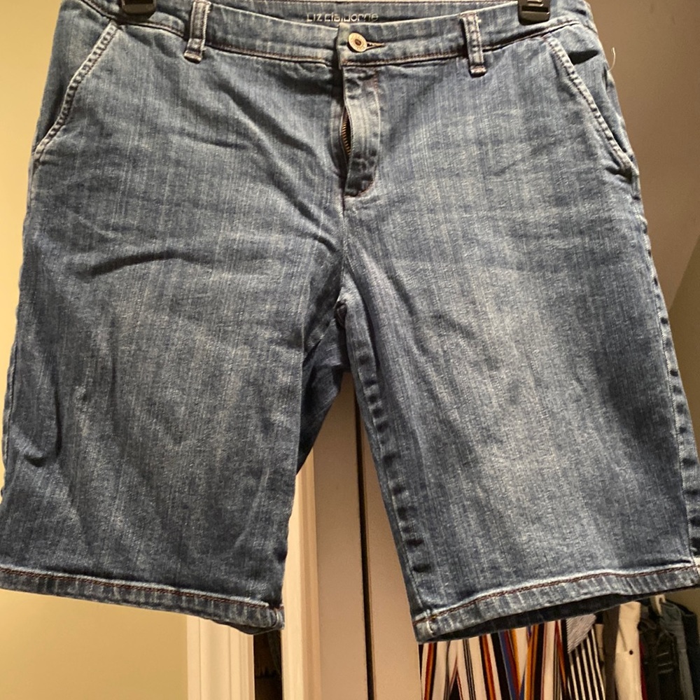 Liz Claiborne dark denim classic short